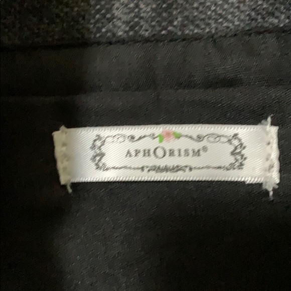 Aphorism Cloth Shoulder Bag - Picture 4 of 6